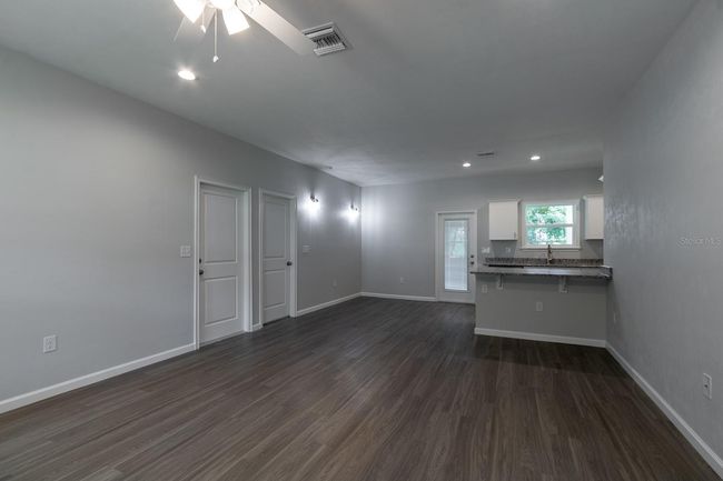 7544 Se 78 Th Pl, House other with 3 bedrooms, 2 bathrooms and null parking in TRENTON FL | Image 7