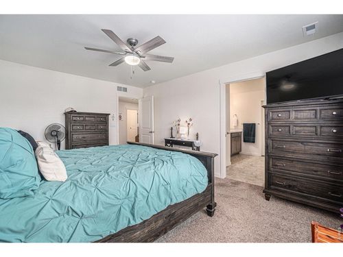 605 Sawyers Pond Dr, Severance, CO, 80550-3834 | Card Image