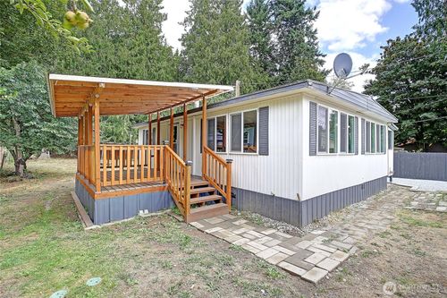 3019 Sauk Dr, Camano Island, WA, 98282-8232 | Card Image
