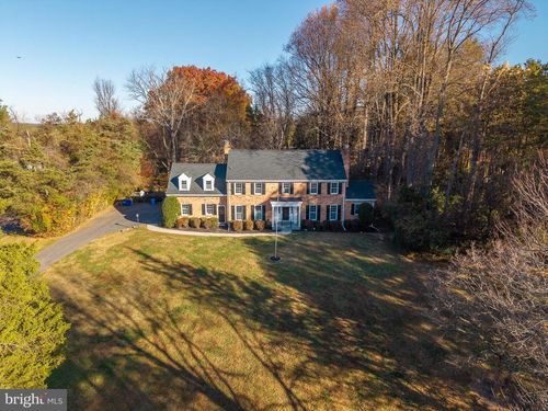 5709 Foggy Ln, Rockville, MD, 20855-1620 | Card Image