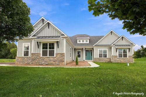 2907 Pioneer Oaks Dr, Ringwood, IL, 60072-9200 | Card Image