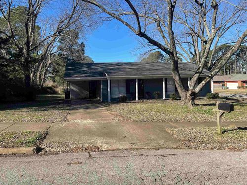 3969 N Trezevant St, Memphis, TN, 38127-4132 | Card Image