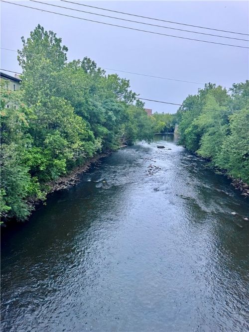 apt-12-148 Bernon St, Woonsocket, RI, 02895-4370 | Card Image