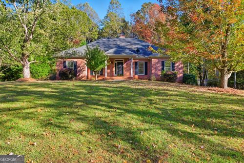 126 Carolina Dr, Toccoa, GA, 30577-2087 | Card Image