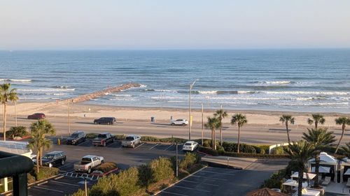 apt-1031b-5220 Seawall Blvd, Galveston, TX, 77551-4006 | Card Image