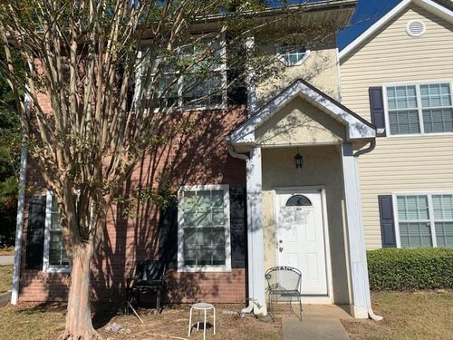 8576 Thomas Rd, Riverdale, GA, 30274-5194 | Card Image