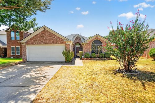 306 Branch Bnd, Euless, TX, 76039-3462 | Card Image
