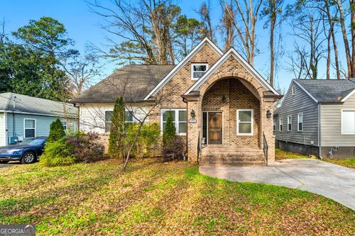 1779 N Olympian Way Sw, Atlanta, GA, 30310-2438 | Card Image