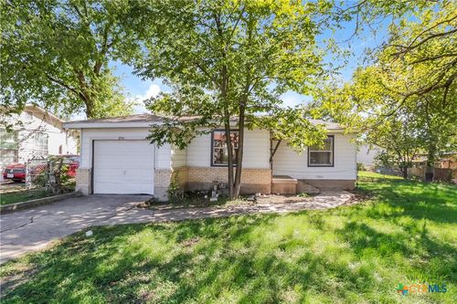 1106 N 18th St, Killeen, TX, 76541-3631 | Card Image