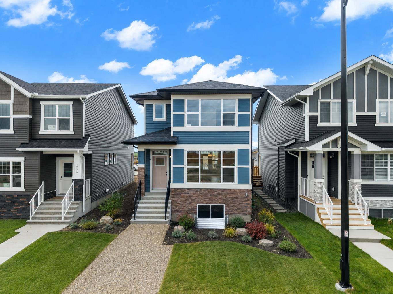 Residential in Chestermere