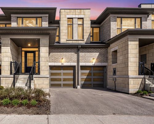98 Donald Fleming Way, Whitby, ON, L1R0N8 | Card Image