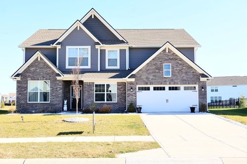 8746 Lester Place, Pendleton, IN, 46064 | Card Image