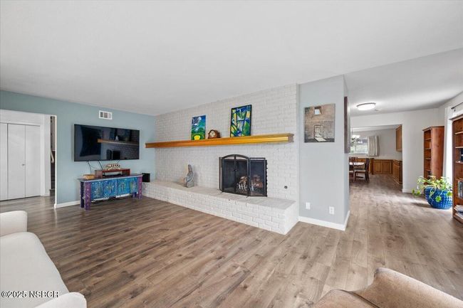 09-Living Room | Image 7