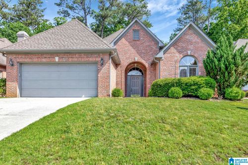 1056 Riverchase Cv, Hoover, AL, 35244-1549 | Card Image