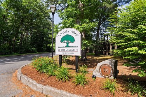 l3-55 Tall Oaks Dr, Weymouth, MA, 02190-3509 | Card Image