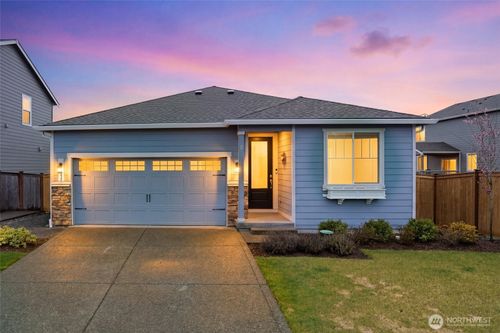 950 York St, Buckley, WA, 98321-8818 | Card Image