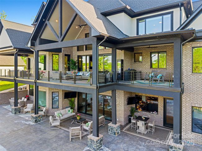385 Squirrel Ln, House other with 5 bedrooms, 8 bathrooms and null parking in Lake Wylie SC | Image 38