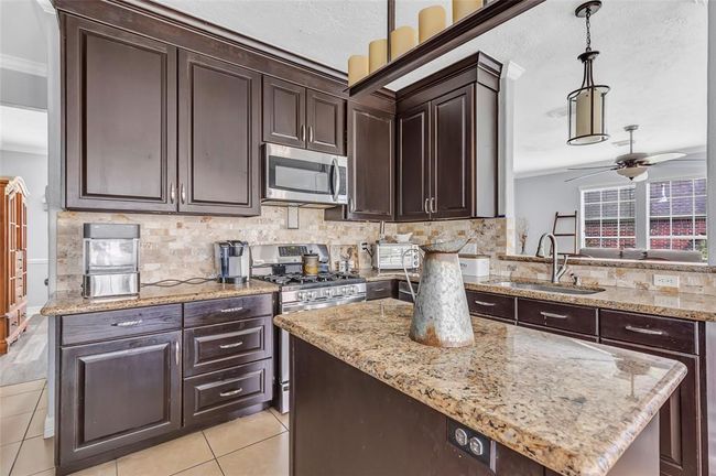 15707 W Astern Dr, House other with 4 bedrooms, 3 bathrooms and 2 parking in Crosby TX | Image 26