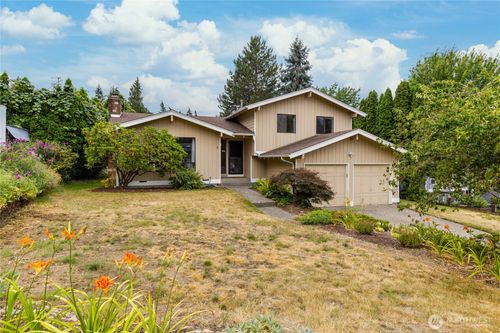11239 Se 324th St, Auburn, WA, 98092-4807 | Card Image