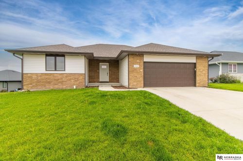 2200 Fairway Dr, Crete, NE, 68333-2624 | Card Image