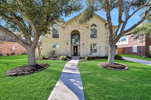 2333 Acadiana Ln, Seabrook, TX, 77586-8308 | Card Image