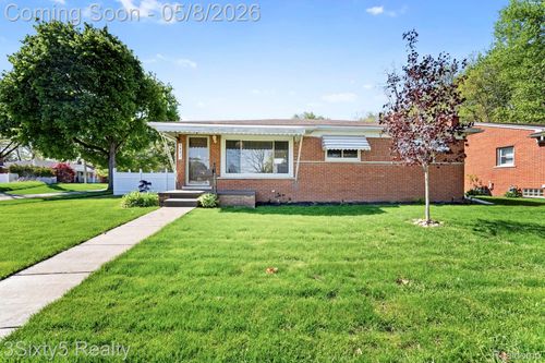 3901 Marian Dr, Trenton, MI, 48183-3917 | Card Image