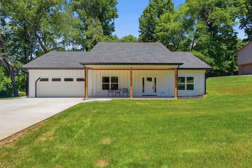 1065 Tanglewood Dr, Cookeville, TN, 38501-4116 | Card Image