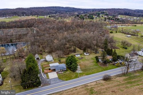 2487 Heidelberg Avenue, NEWMANSTOWN, PA, 17073 | Card Image