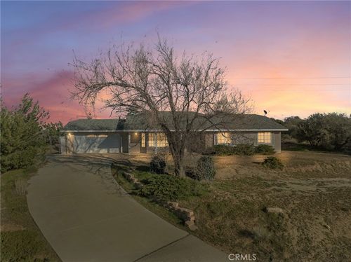 7847 Braceo St, Oak Hills, CA, 92344-0699 | Card Image