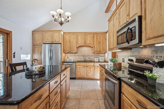 20025 Flint Ln, House other with 4 bedrooms, 3 bathrooms and 7 parking in Morrison CO | Image 8