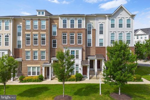 43518 Stonecliff Ter, CHANTILLY, VA, 20152-1800 | Card Image
