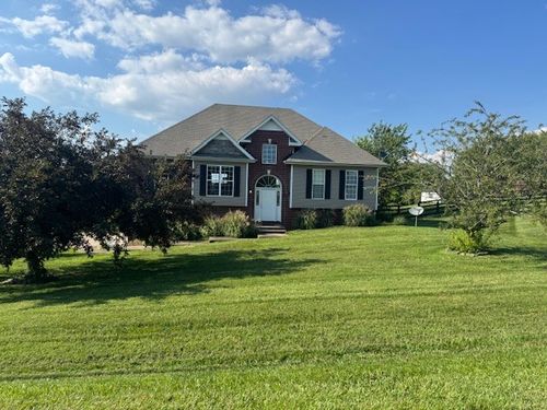 251 Seven Mile Ferry Rd, Cunningham, TN, 37052-4804 | Card Image