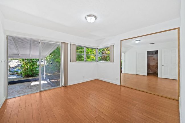 10635 Ne 11 Th Ct, House other with 3 bedrooms, 2 bathrooms and null parking in Miami Shores FL | Image 15
