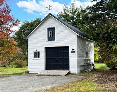 218 Capen Road, House other with 2 bedrooms, 1 bathrooms and null parking in Gardiner ME | Image 3