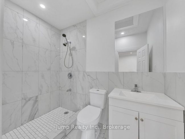 1662 Cadillac St, House other with 5 bedrooms, 3 bathrooms and null parking in Windsor ON | Image 23