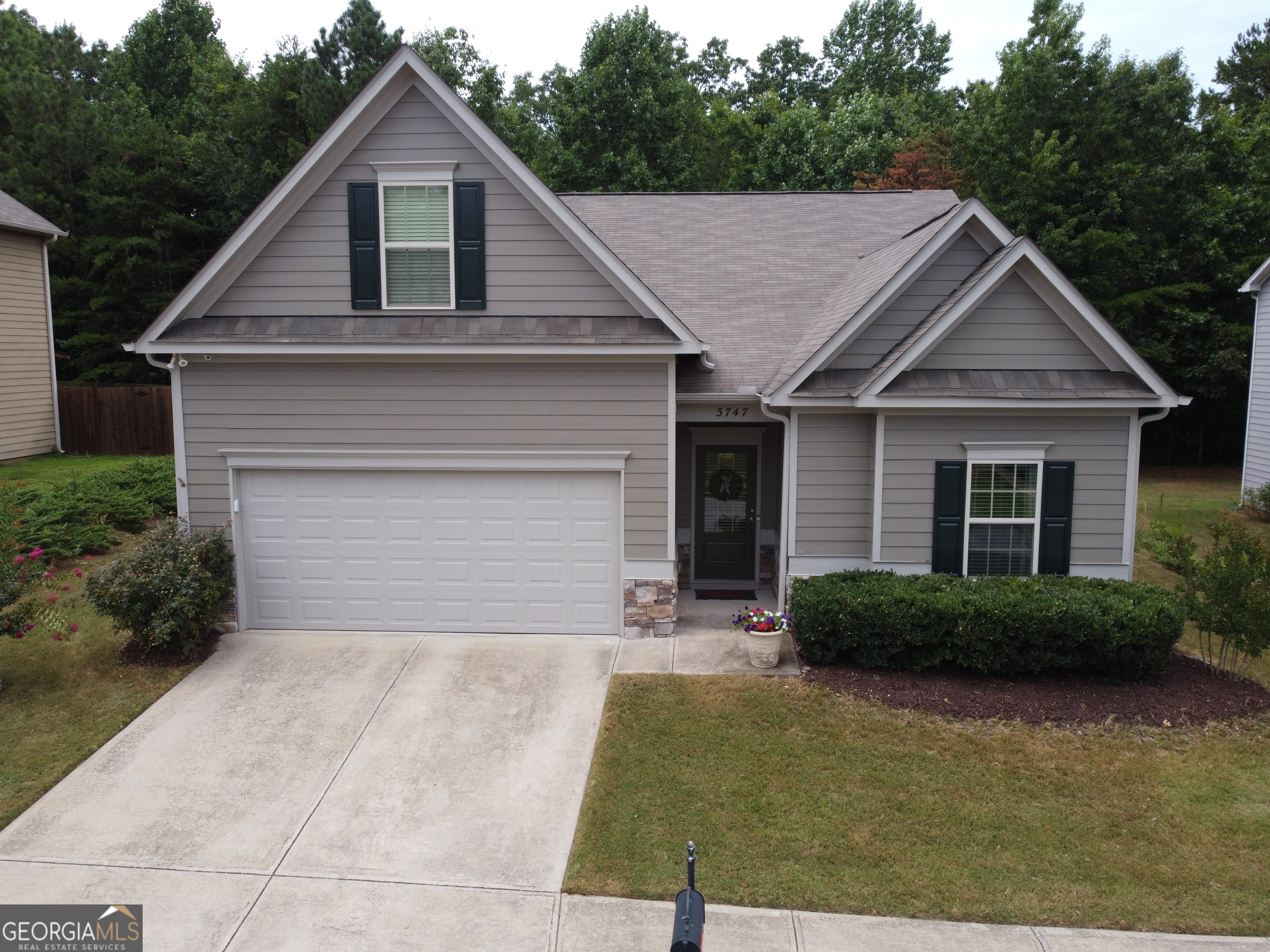 Ridge Bluff Overlook , Gainesville, GA 30507