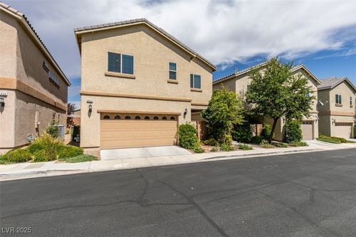 9652 Greensburg Ave, Las Vegas, NV, 89178-3222 | Card Image