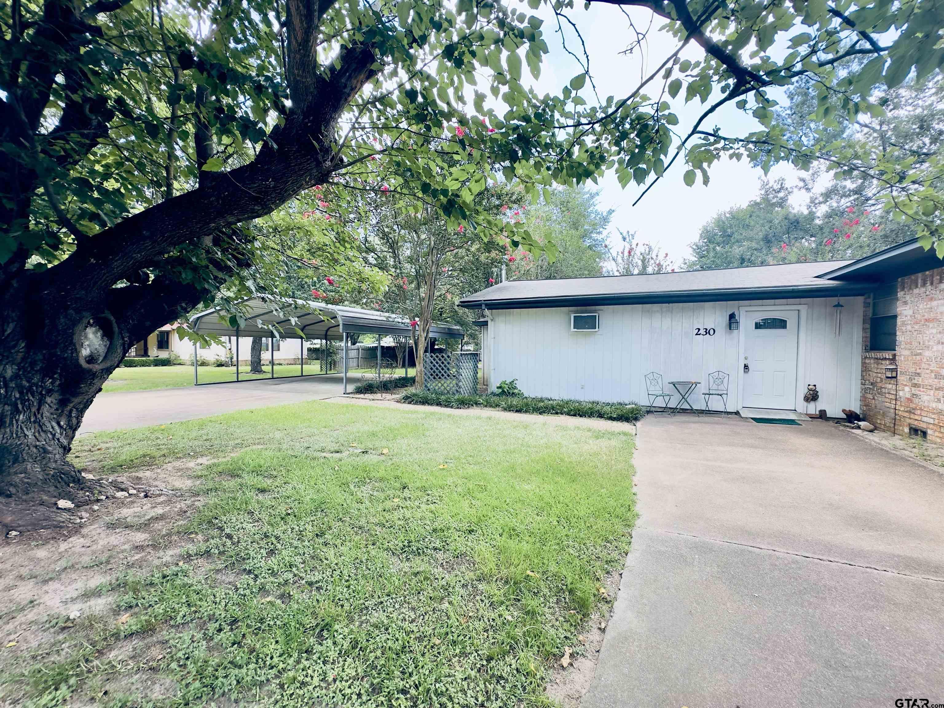 Residential in Hawkins 3
