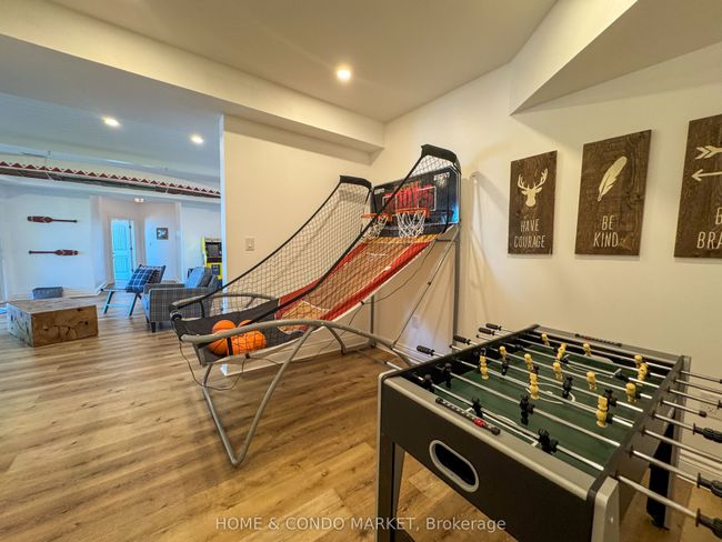 14 Charles Ave, House other with 5 bedrooms, 3 bathrooms and 6 parking in McKellar ON | Image 28
