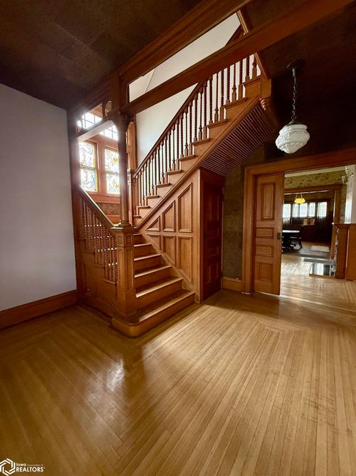 854 Elm Street, Webster City, IA, 50595 | Card Image