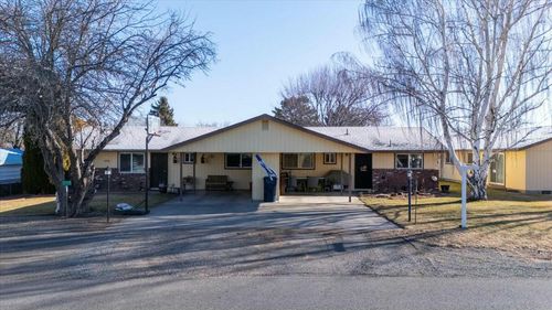2080 Nw 12th St, Redmond, OR, 97756-1113 | Card Image
