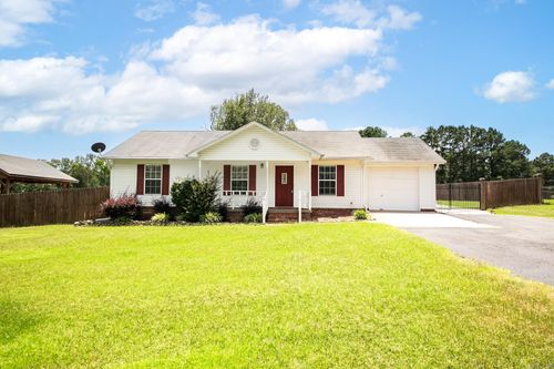 201 Sweetwater Dr, Ward, AR, 72176-8517 | Card Image