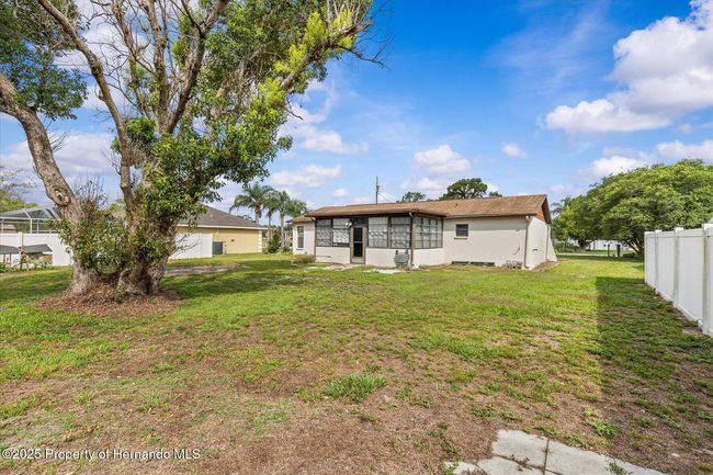 2450 Ambassador Ave, House other with 2 bedrooms, 2 bathrooms and null parking in SPRING HILL FL | Image 28
