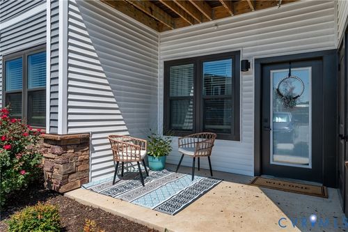 apt-101-3800 Maze Runner Dr, Midlothian, VA, 23112-3680 | Card Image
