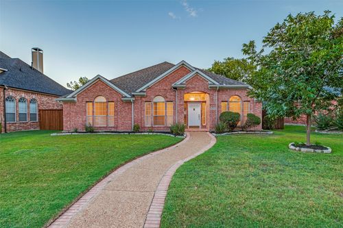 4533 Risinghill Dr, Plano, TX, 75024-7338 | Card Image