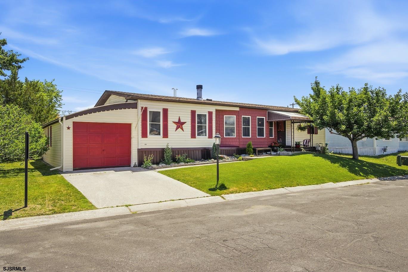 Residential in Buena Vista Township 4