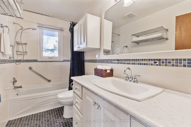 6218 5 Th Line, House other with 4 bedrooms, 3 bathrooms and 4 parking in New Tecumseth ON | Image 17