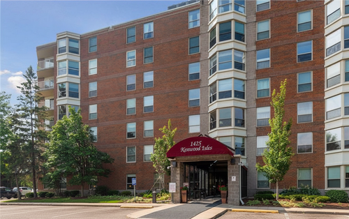 apt-106-1425 W 28th St, Minneapolis, MN, 55408-1929 | Card Image