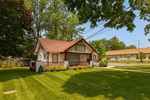 1758 Brentwood Rd, Brentwood, NY, 11717-5522 | Card Image