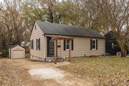 2223 Oswego Ave, Tulsa, OK, 74114-1946 | Card Image